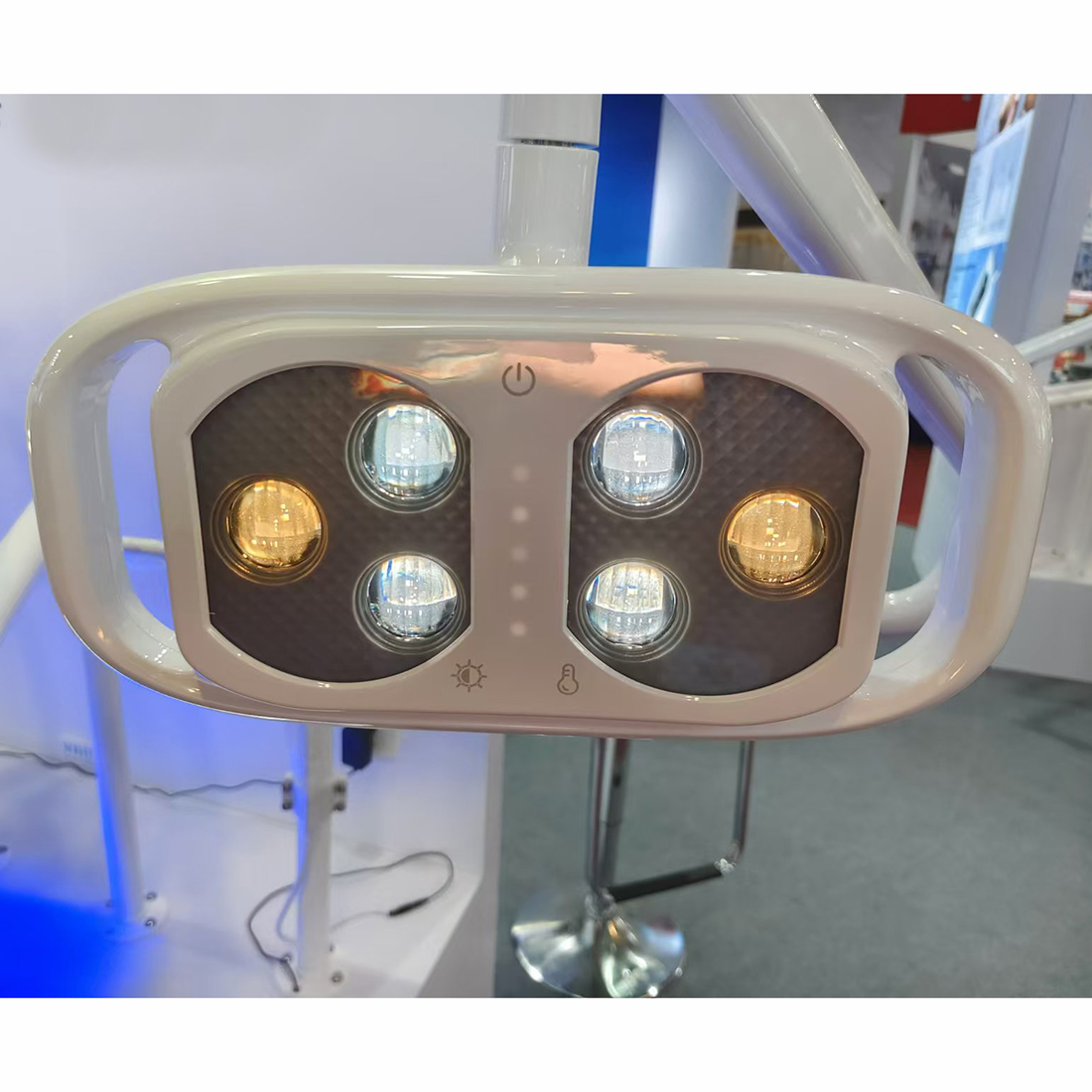 6LED Dental Oral Operation Lam - Teeth Whitening Light 评论和价格